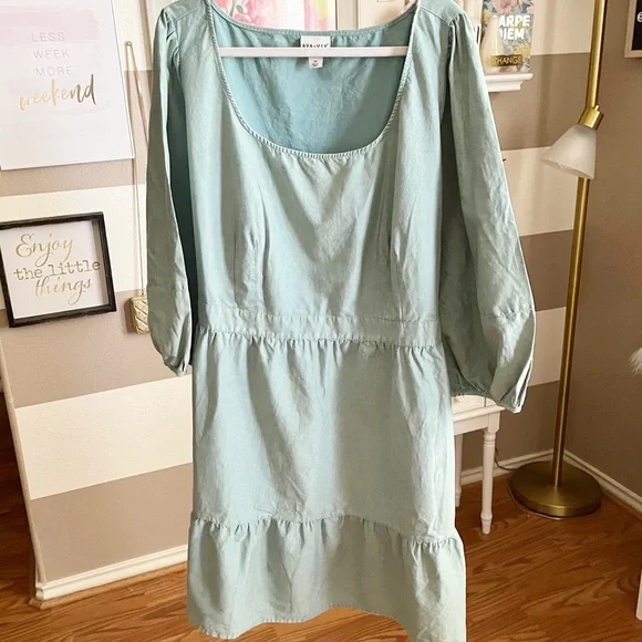 Ava & Viv balloon sleeve dress size 3X SKU 18 1066 - Picture 5 of 8